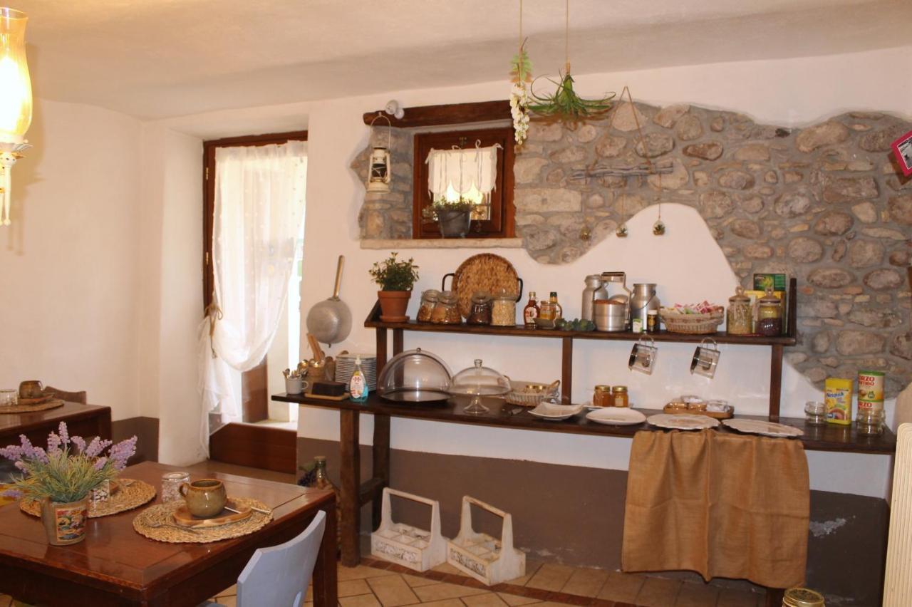 Agriturismo B&B Le Casette Sul Garda Кавайон Веронезе Екстериор снимка